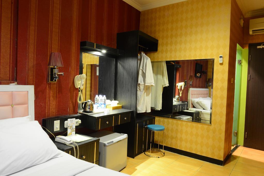 Hotel Rovi Boutique Giacarta Esterno foto