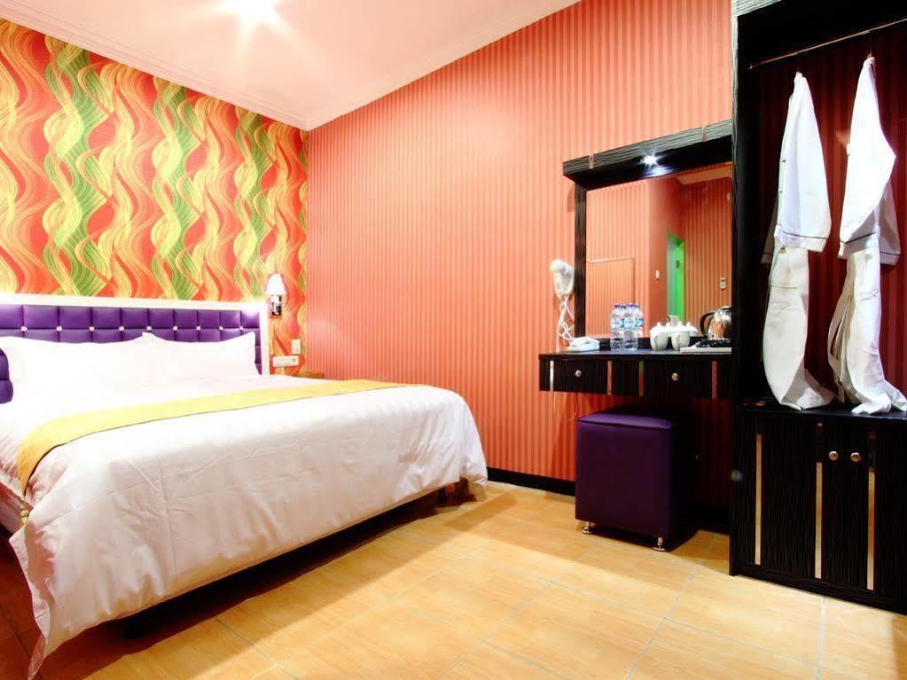 Hotel Rovi Boutique Giacarta Esterno foto