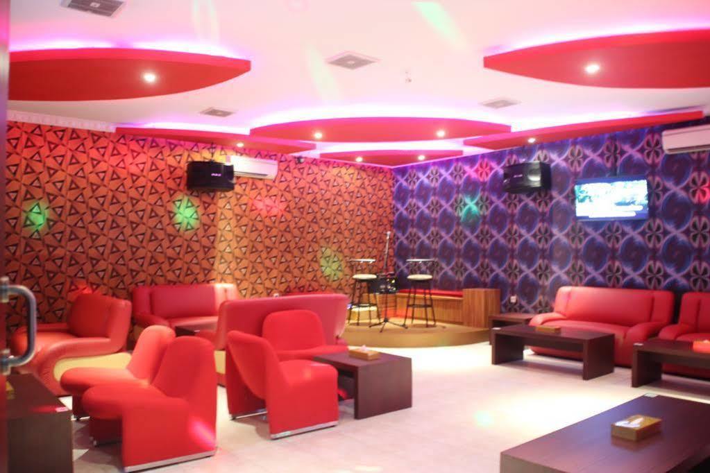 Hotel Rovi Boutique Giacarta Esterno foto